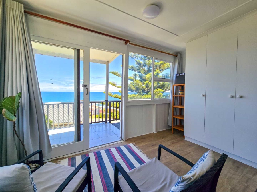 5 Bedroom Property for Sale in Jongensfontein Western Cape